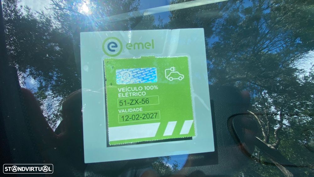 Nissan Leaf Tekna Two Tone - 43