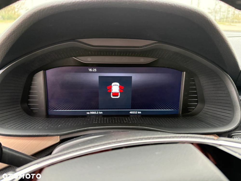 Skoda Kamiq 1.0 TSI Style - 16