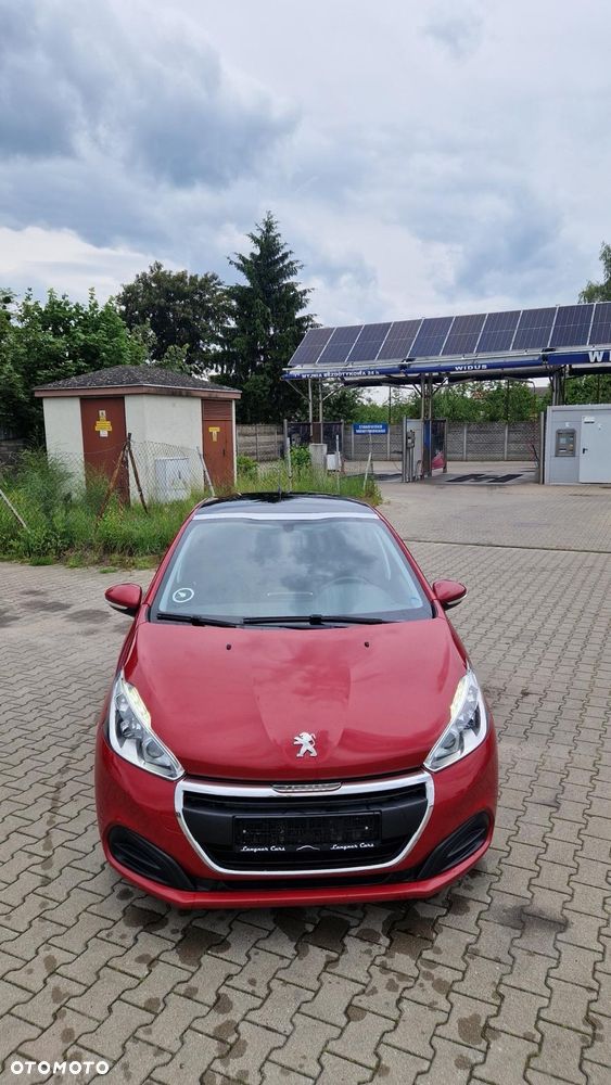 Peugeot 208 - 3