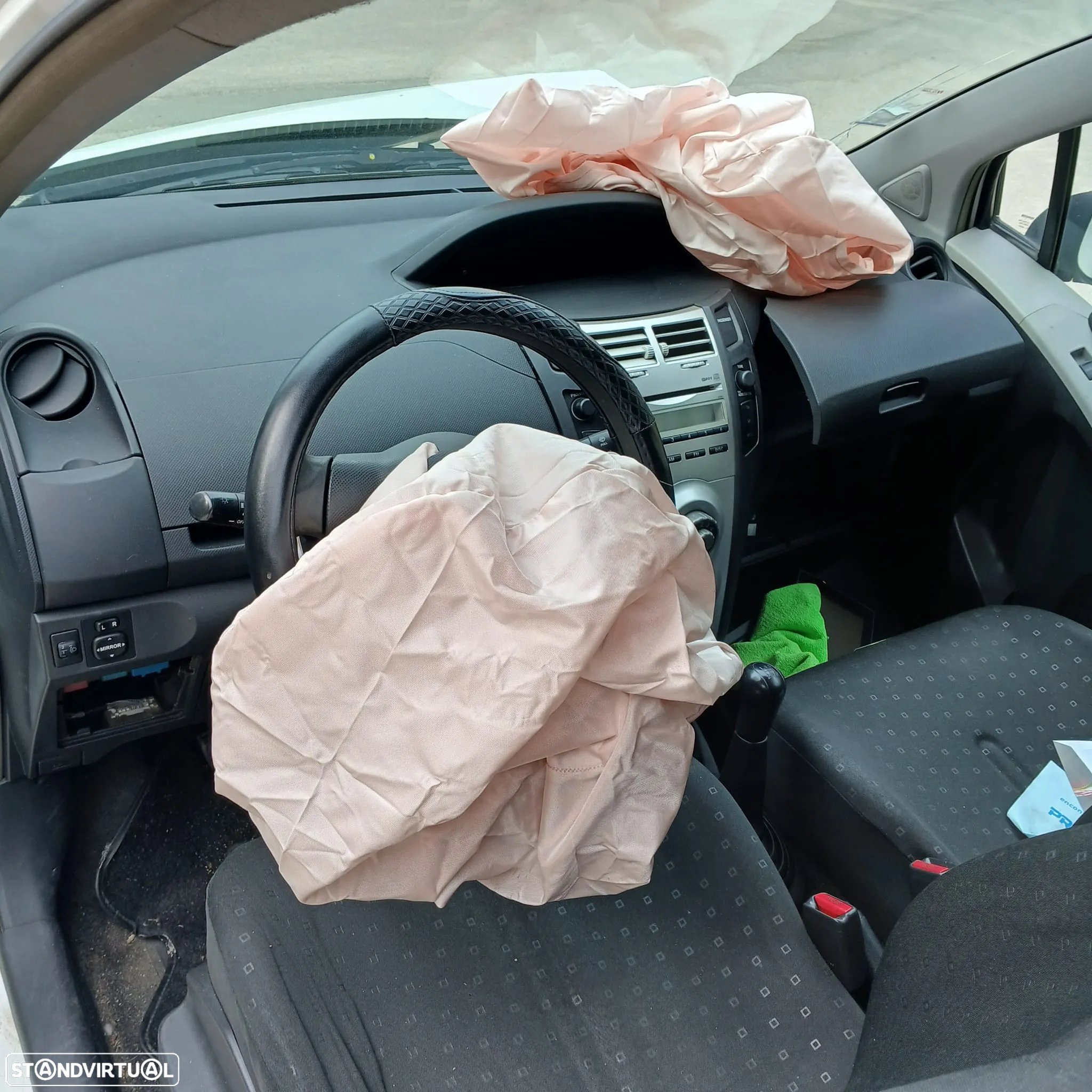 Toyota Yaris 1.4 90cv de 2008 – Peças Usadas (9778) - 5