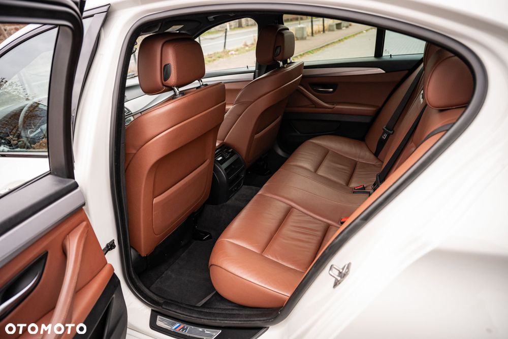 BMW Seria 5 - 25