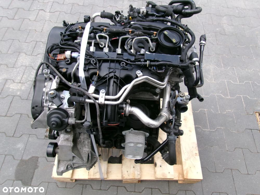 Silnik Audi A4 B8 A5 lift A6 2.0 TDI CGL - 1