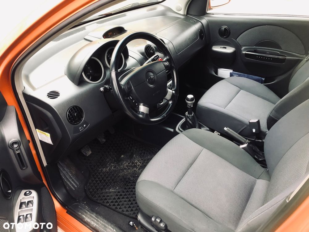 Chevrolet Aveo 1.4 16V SX / Premium - 6