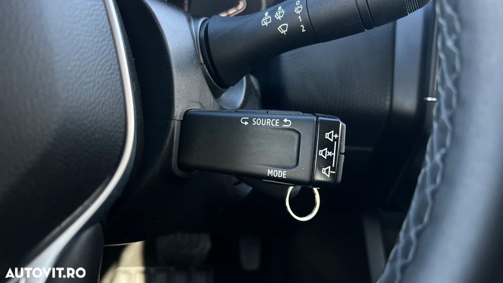 Renault Clio E-TECH 140 ZEN - 23