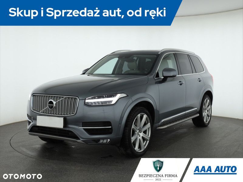 Volvo XC 90 - 3