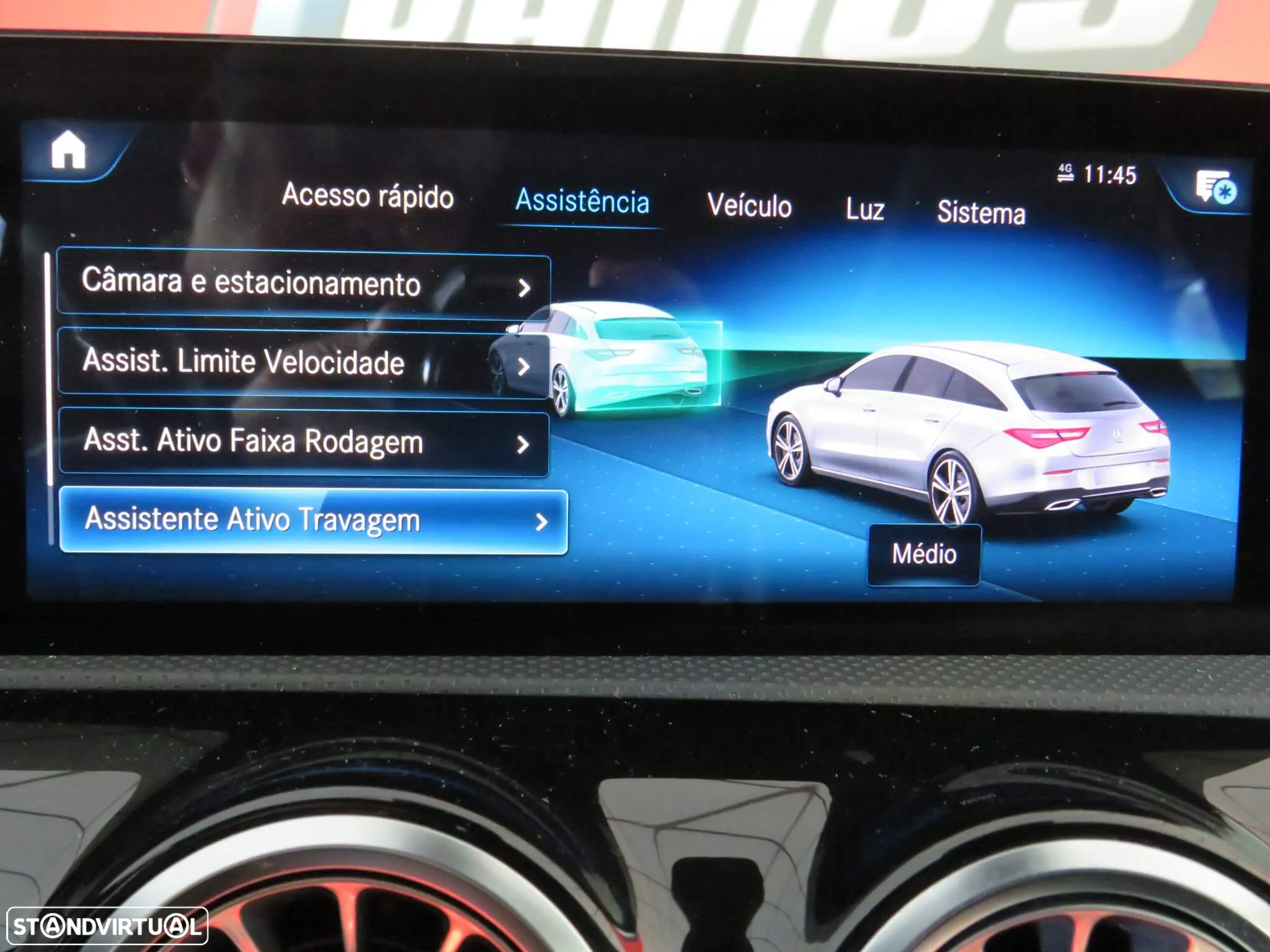 Mercedes-Benz CLA 180 d Shooting Brake AMG Line Aut. - 40
