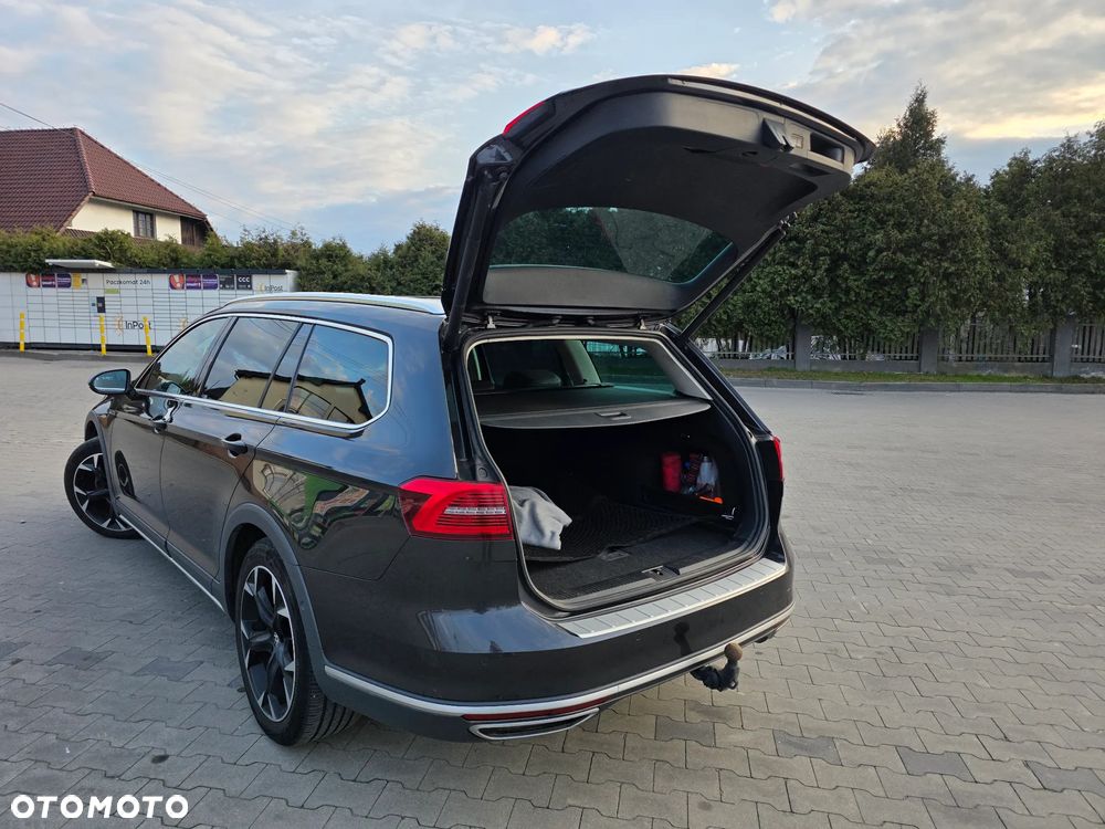 Volkswagen Passat Alltrack 2.0 TDI SCR 4Mot DSG7 - 23