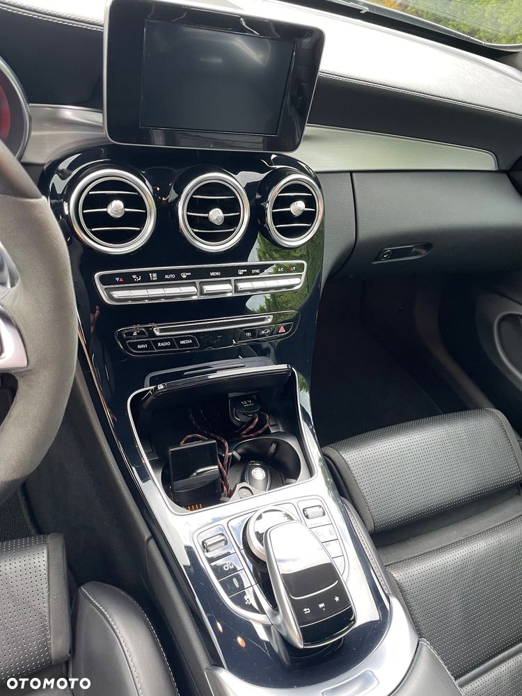 Mercedes-Benz Klasa C AMG 63 S - 10