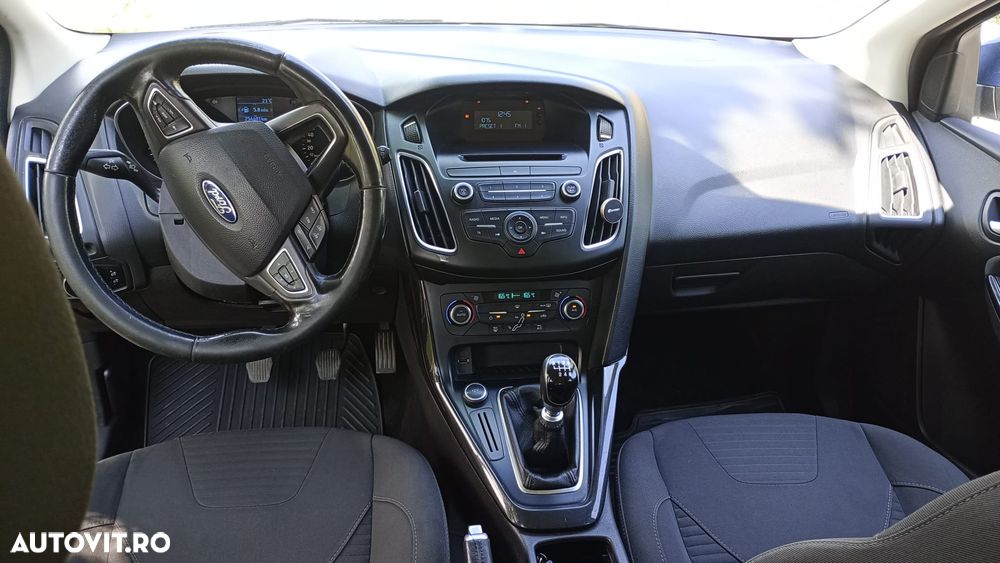 Ford Focus - 5