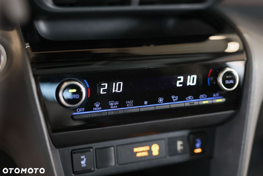 Toyota Yaris Cross - 35