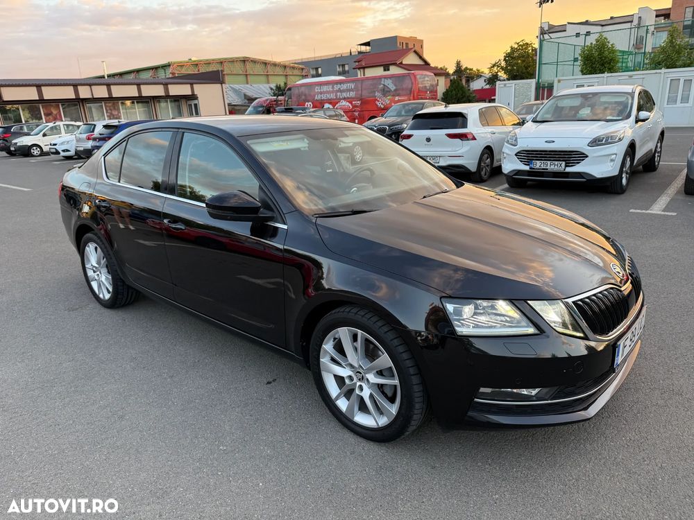Skoda Octavia 2.0 TDI DSG Style - 1
