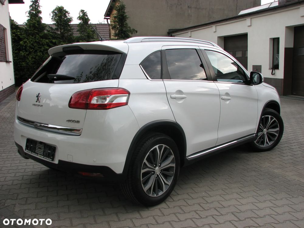 Peugeot 4008 - 2