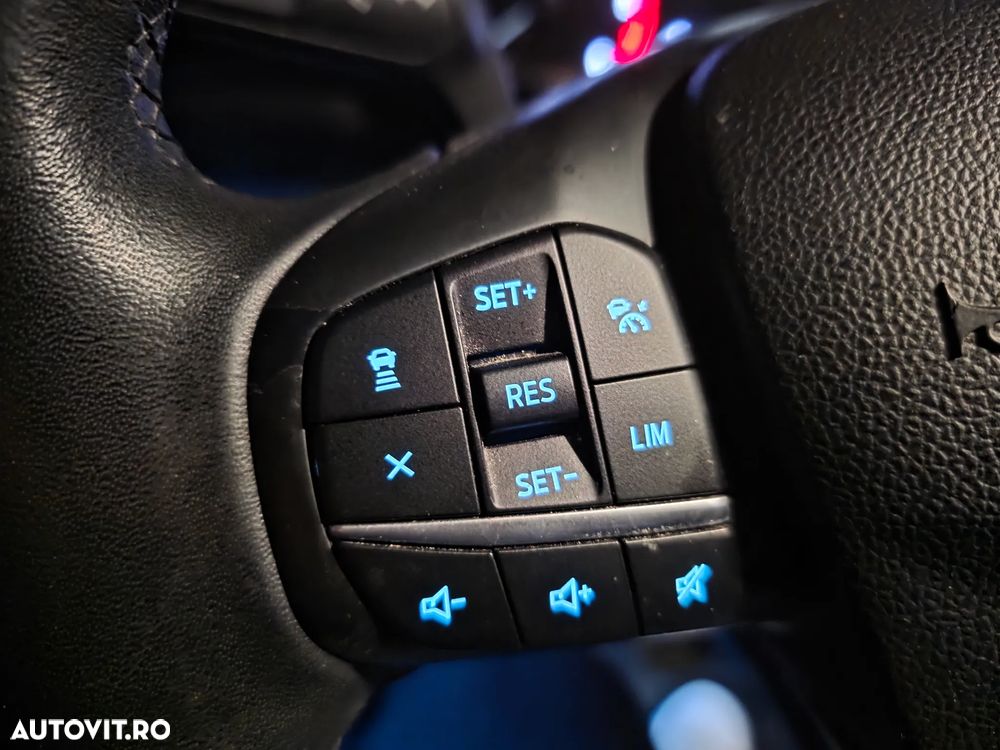 Ford Kuga 1.5 EcoBlue FWD Titanium - 21