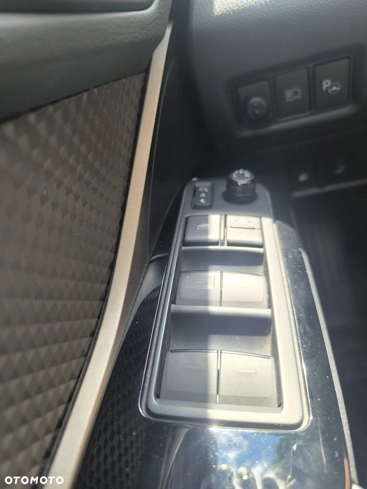 Toyota C-HR 2.0 Hybrid Executive - 22