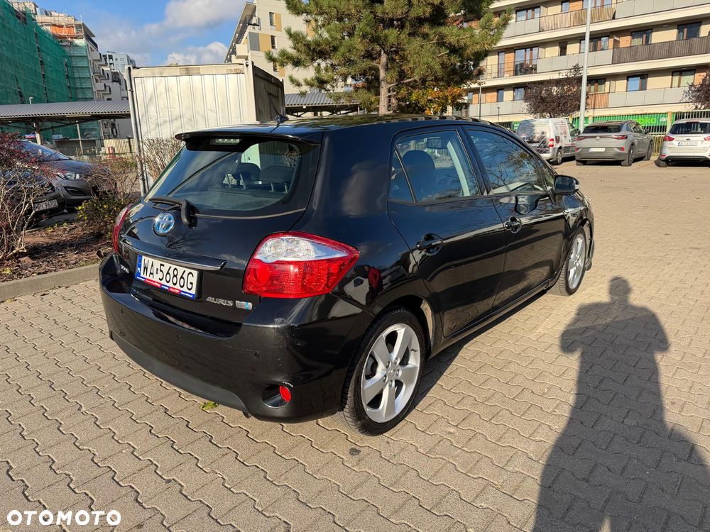 Toyota Auris - 4