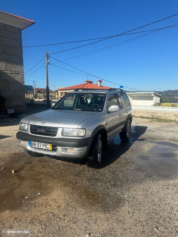 Opel Frontera 2.2 DTi Base OffRoad - 2