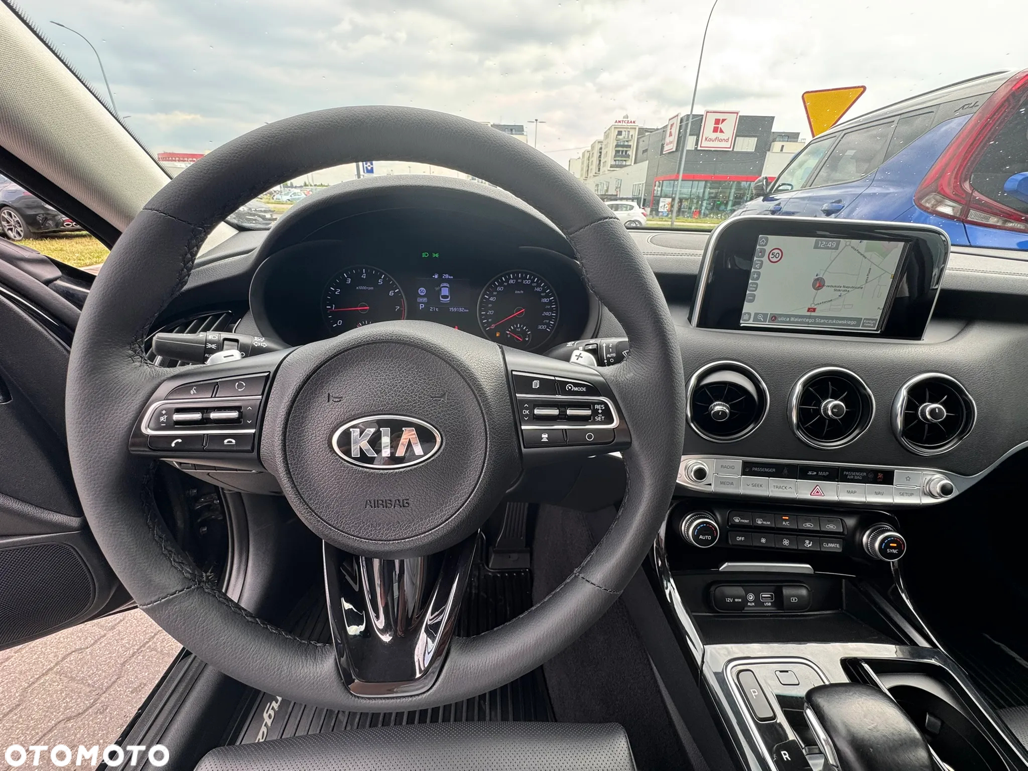 Kia Stinger 2.0 T-GDI L - 16