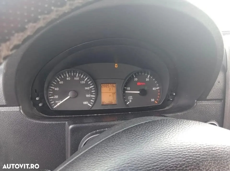 Mercedes-Benz Sprinter - 3