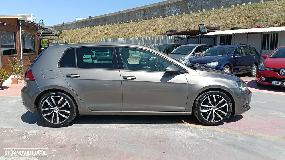 VW Golf 2.0 BlueTDI DSG Comfortline - 3