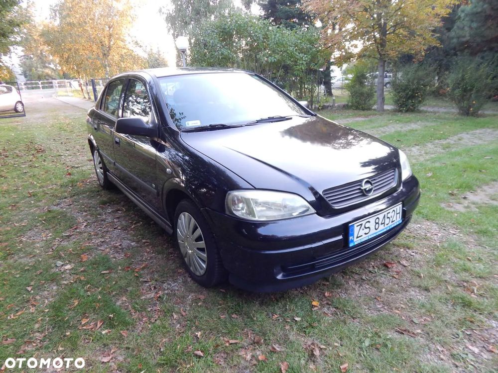 Opel Astra III 1.4 Elegance - 2