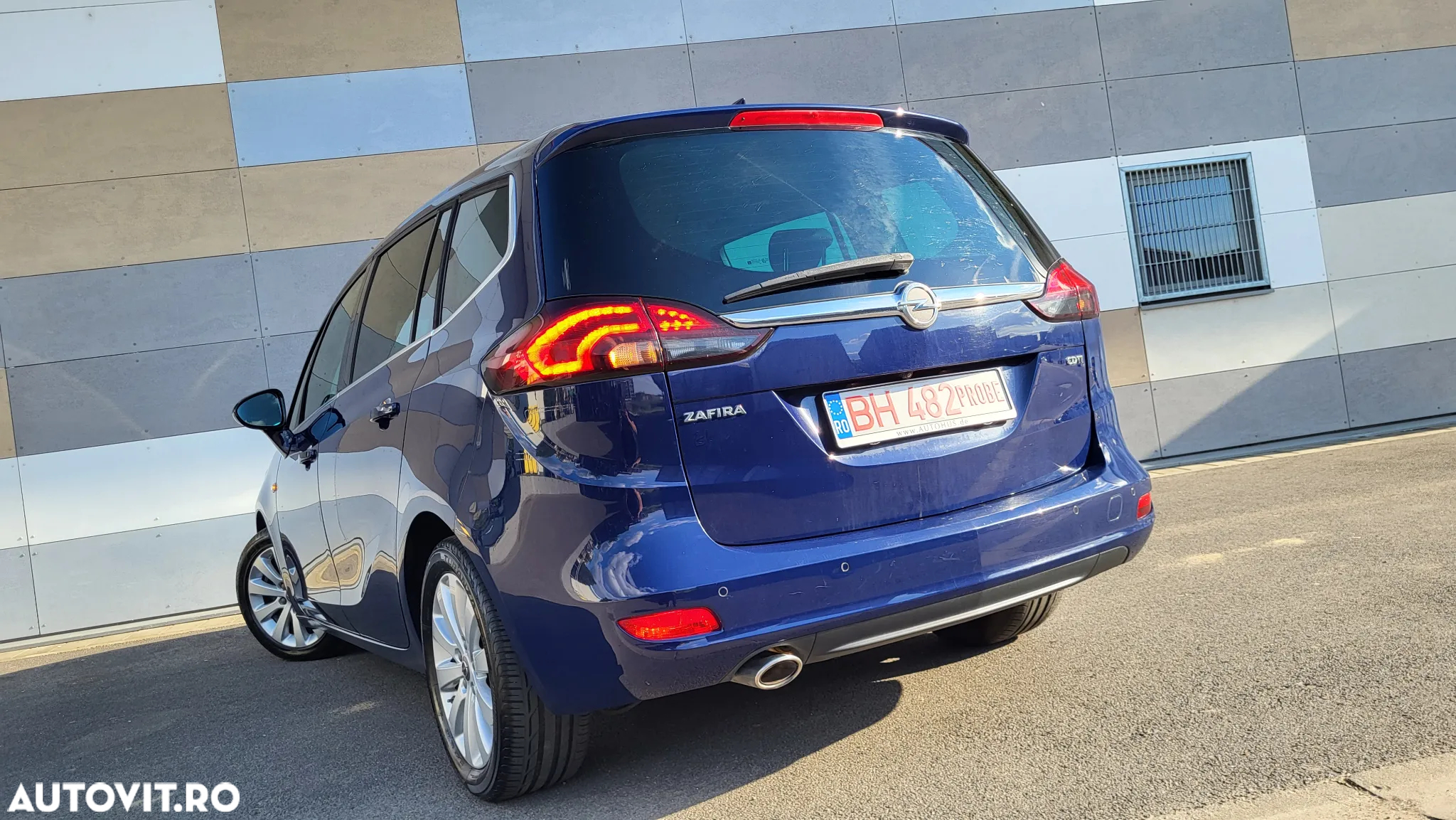 Opel Zafira 2.0 D (CDTI) Automatik Business Innovation - 4