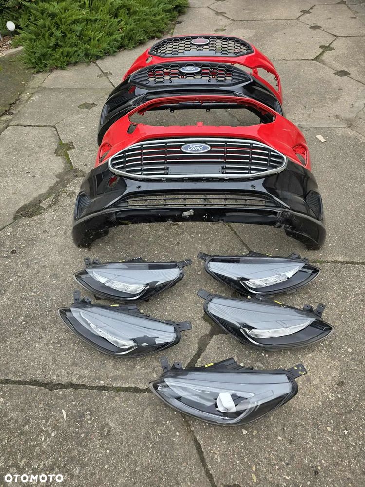 Ford Fiesta MK8 Lift 22r- lampy zderzak maska pas błotnik lampy - 1