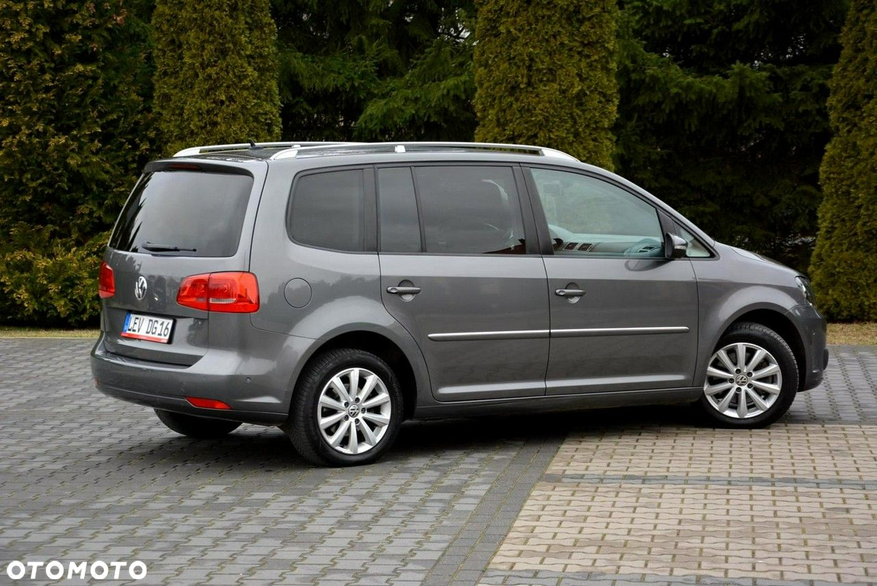 Volkswagen Touran 2.0 TDI DSG Freestyle - 11
