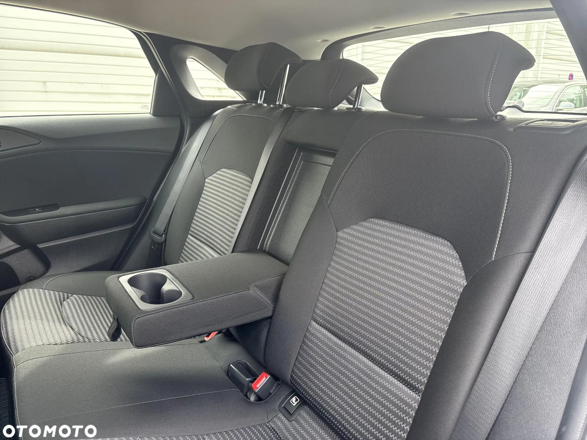Kia Ceed 1.5 T-GDI M - 16