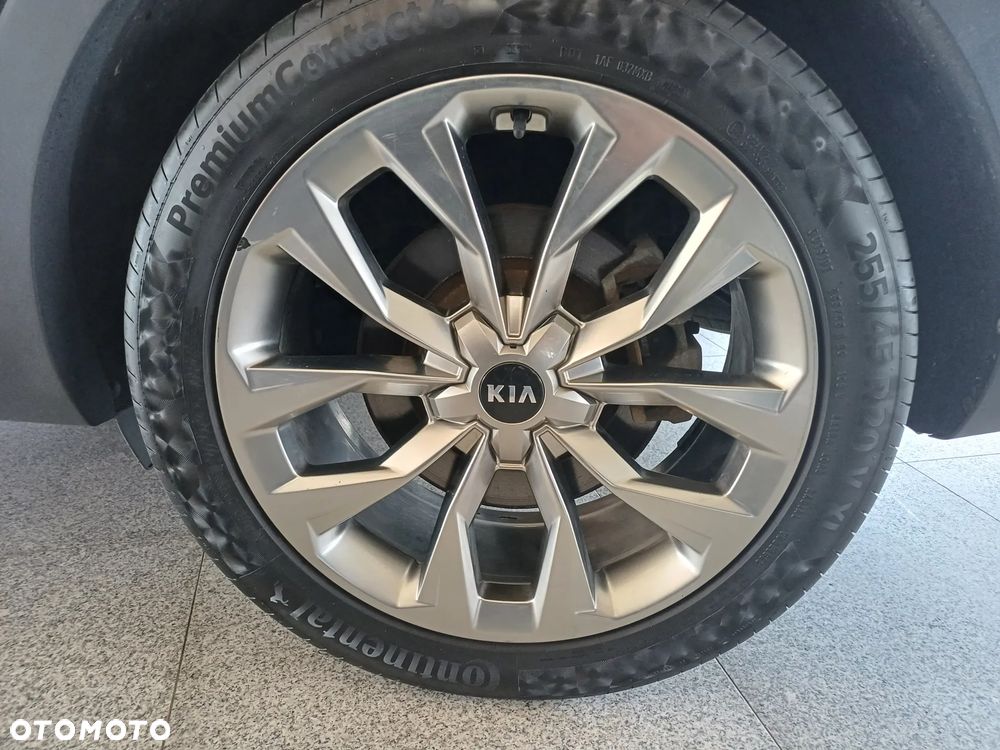 Kia Sorento - 4