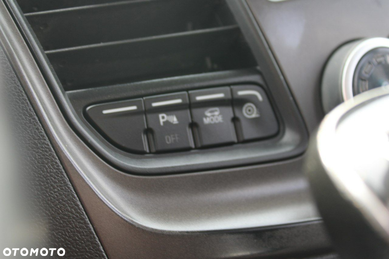 Ford Transit - 25