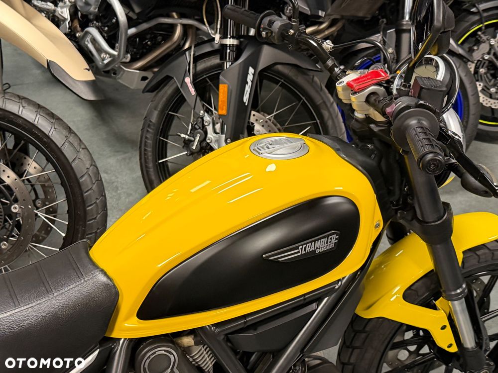 Ducati Scrambler - 16