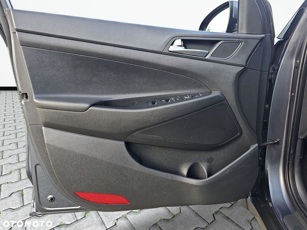 Hyundai Tucson 1.7 CRDI BlueDrive Style 2WD DCT - 17