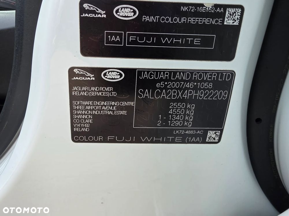 Land Rover Discovery Sport 2.0 P250 mHEV R-Dynamic HSE - 40