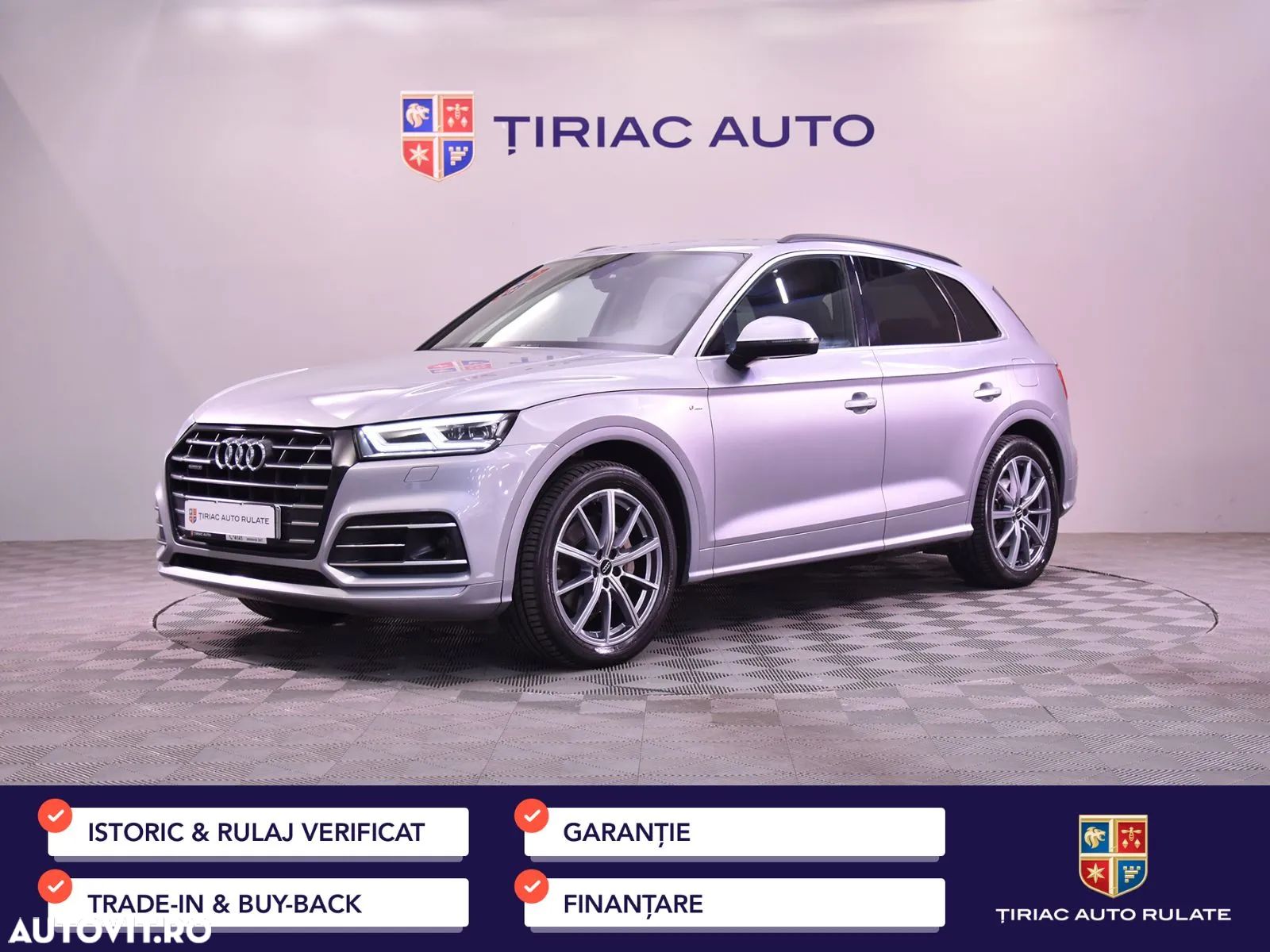 Audi Q5 55 TFSI e quattro S tronic - 1