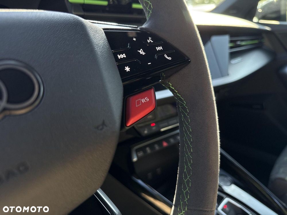 Audi RS3 Limousine - 21