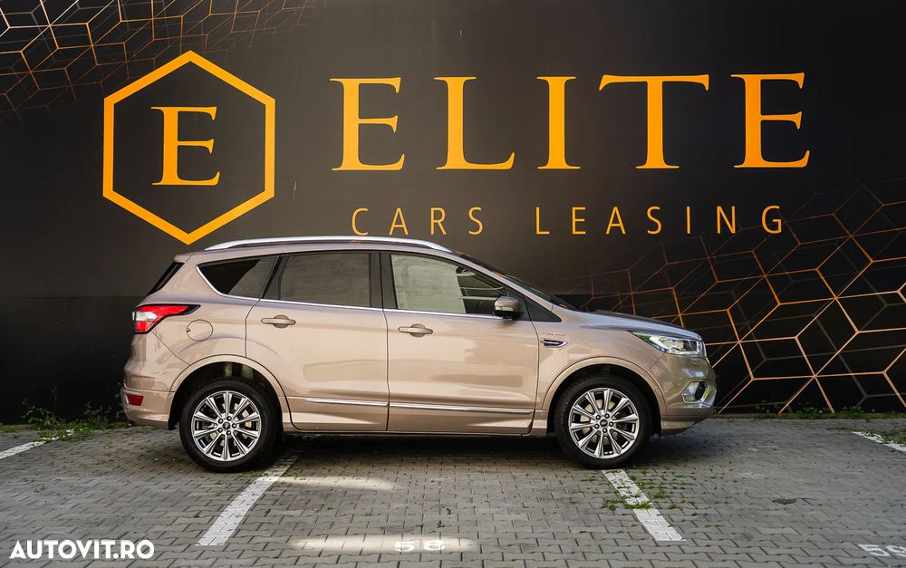 Ford Kuga 2.0 TDCi 4WD Powershift Vignale - 9