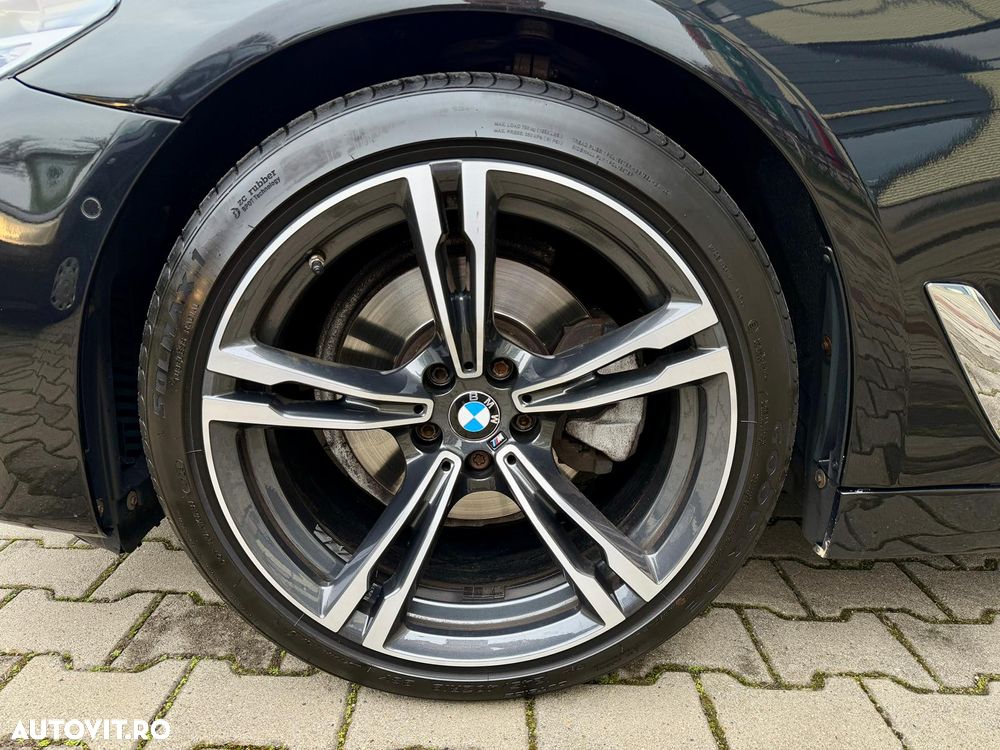 BMW Seria 5 520d Aut. Luxury Line - 15
