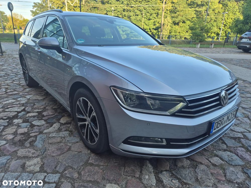 Volkswagen Passat Variant 2.0 TDI (BlueMotion Technology) Comfortline - 2