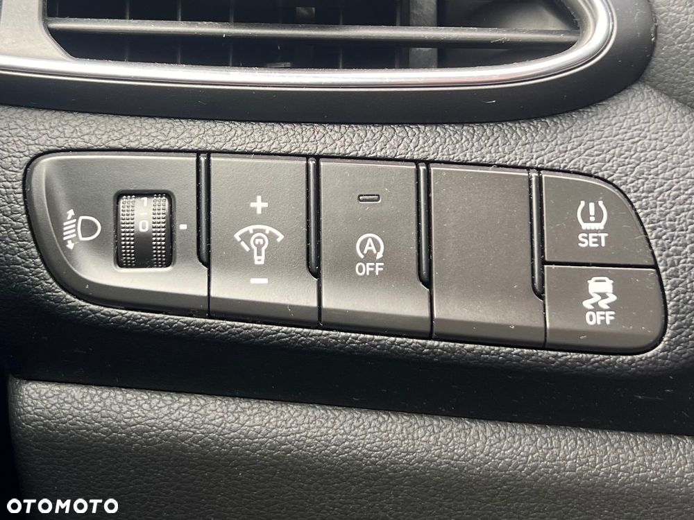 Hyundai i30 1.5 DPI Comfort - 20
