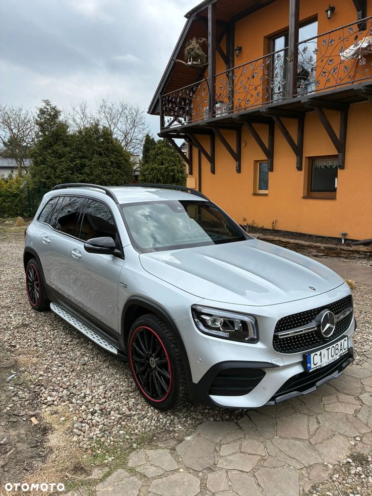 Mercedes-Benz GLB 200 4-Matic AMG Line 8G-DCT - 9