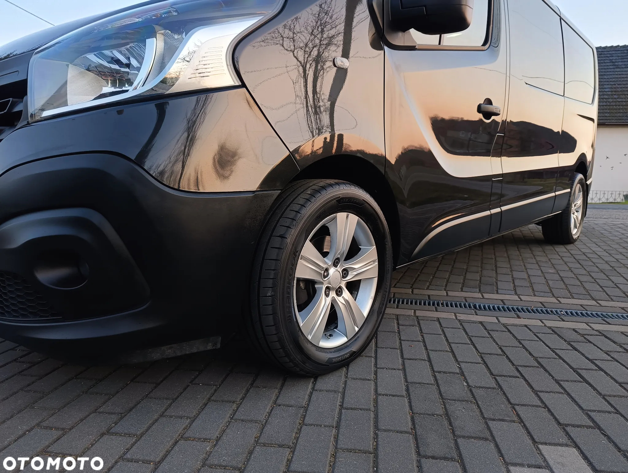Renault Trafic ENERGY dCi 125 Grand Combi Expression - 25