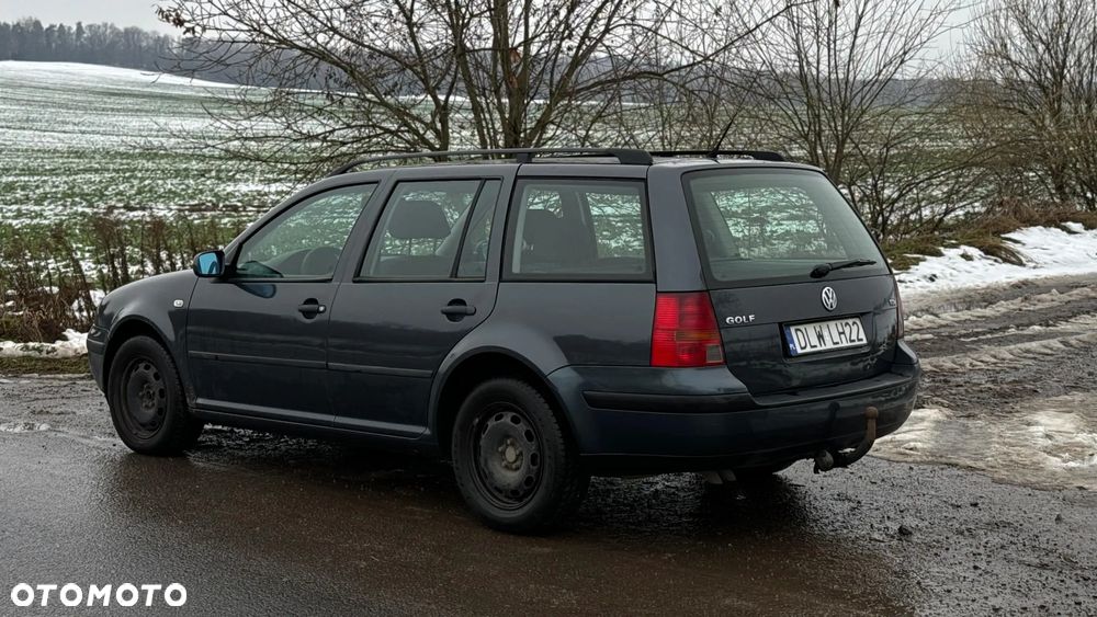 Volkswagen Golf Variant - 3