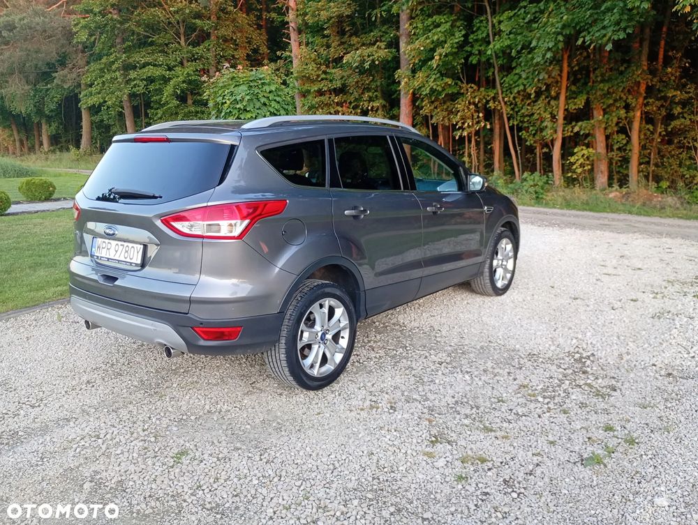 Ford Kuga 2.0 TDCi 4x4 Titanium - 7