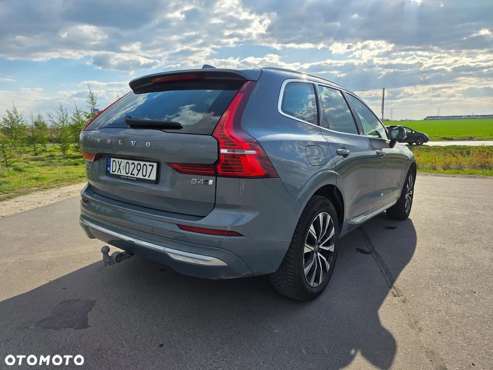 Volvo XC 60 B4 D Plus Bright - 4