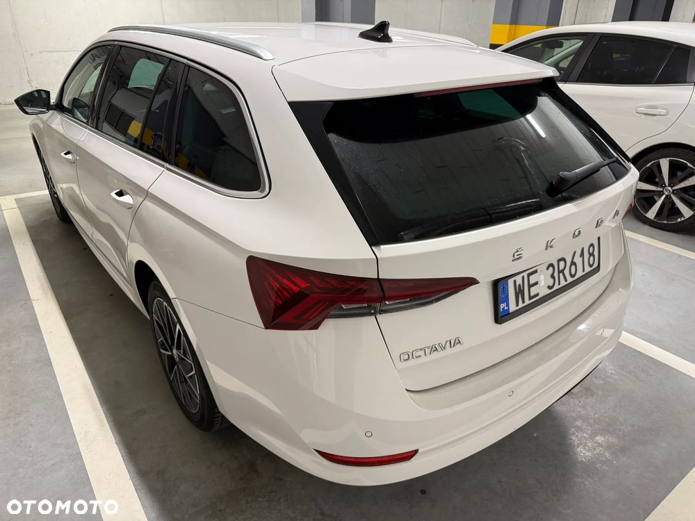 Skoda Octavia 2.0 TDI SCR Style DSG - 6