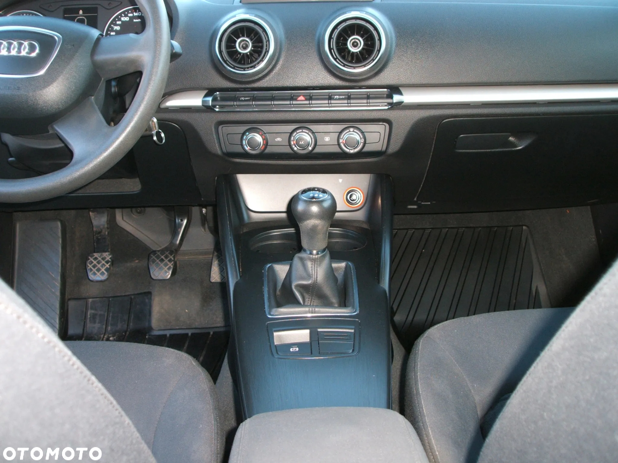 Audi A3 - 12