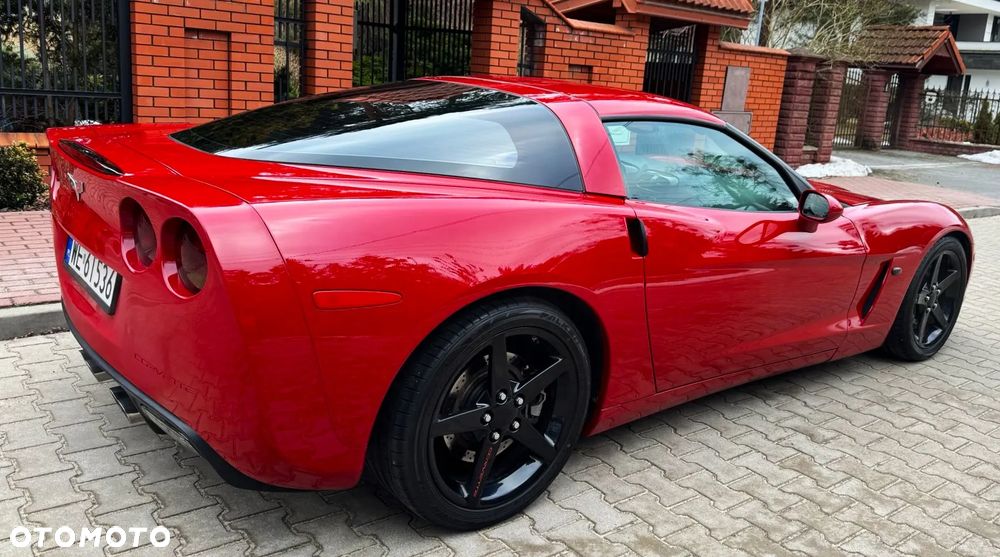 Chevrolet Corvette - 29