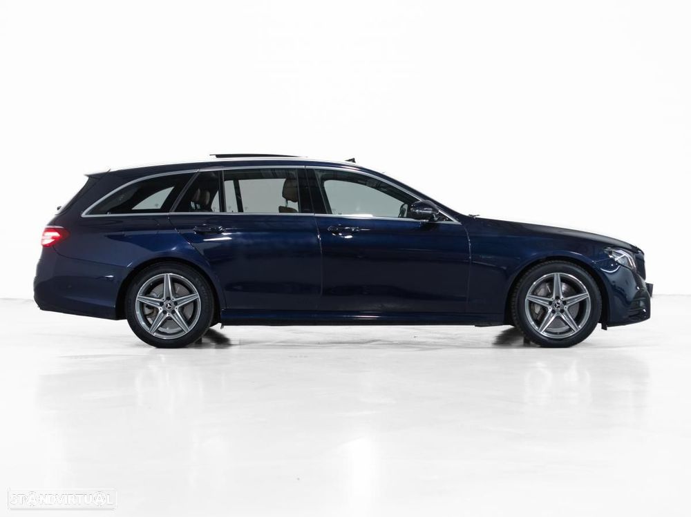 Mercedes-Benz E 300 de AMG Line - 2