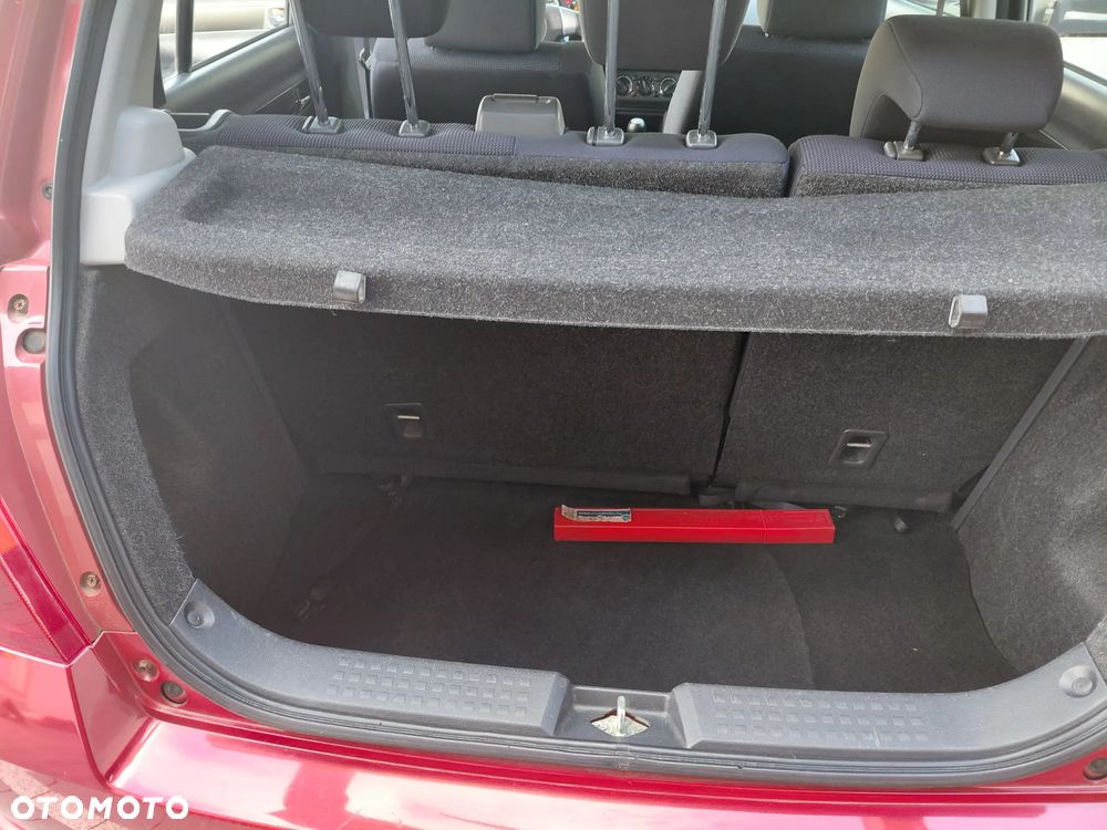 Suzuki Swift 1.3 Club - 16