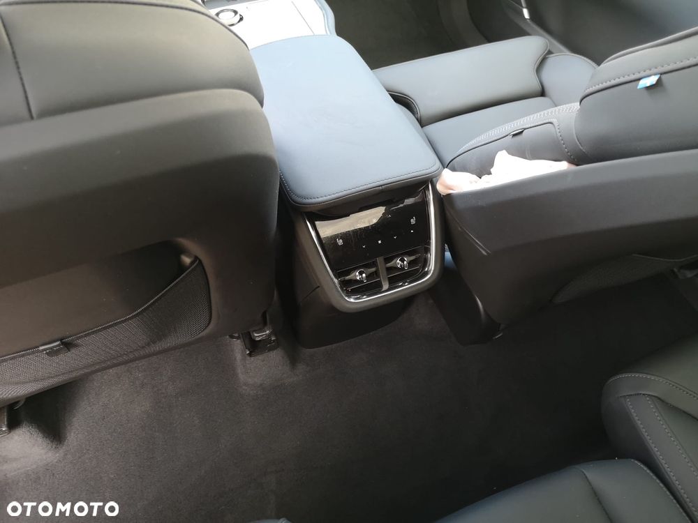 Volvo EX90 2025
